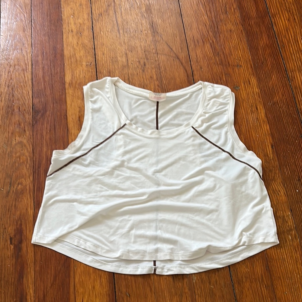 Women's White Sleeveless Top